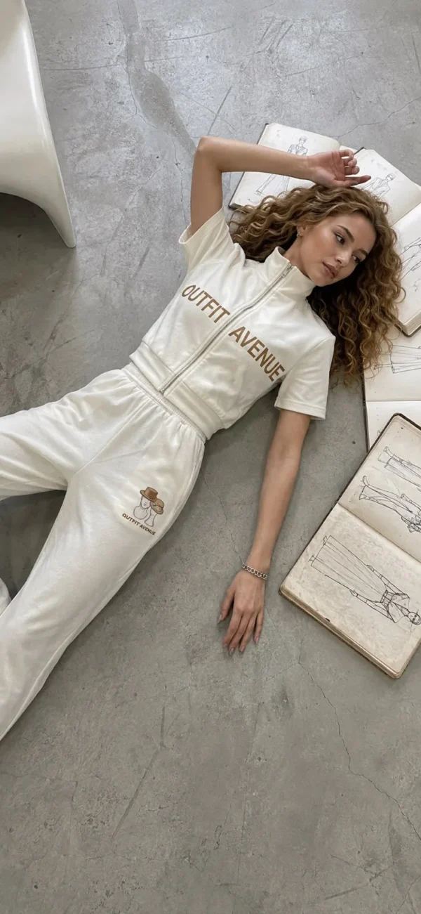 OUTFIT AVENUE COORDSINATES SET